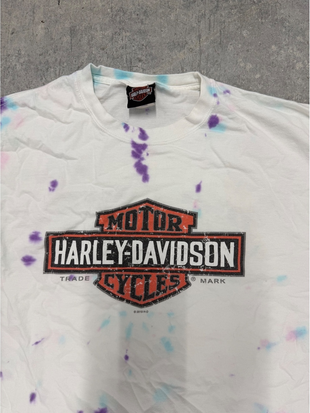 Vintage Harley Davidson T Shirt Mens Large Tie Dye White Purple Blue Bar Shield - Picture 4 of 4